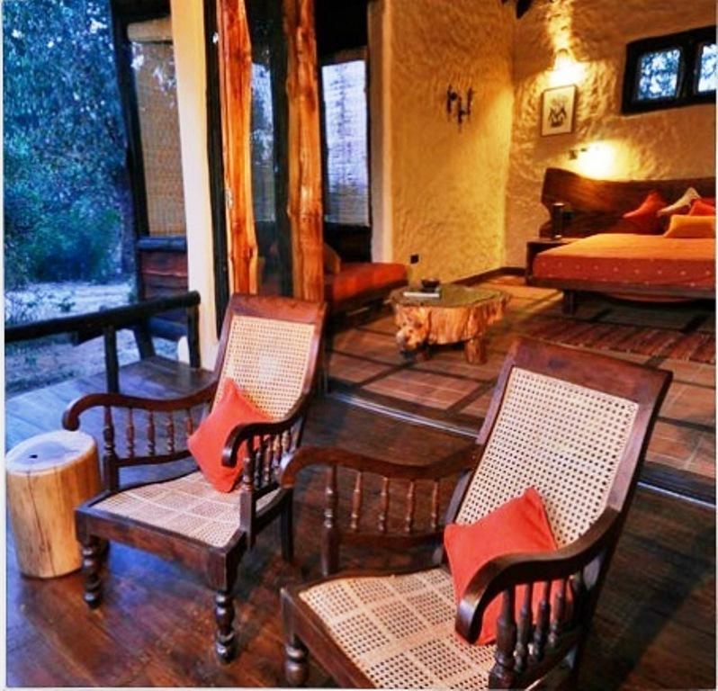 Kanha Earth Lodge Mandlā Kamer foto